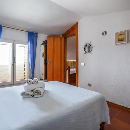 Casa Con Giardino Holiday home